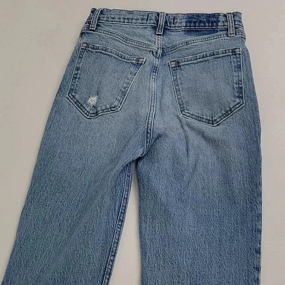 Abercrombie & Fitch Ultra High Rise Kick flare distressed jeans - Picture 12 of 13